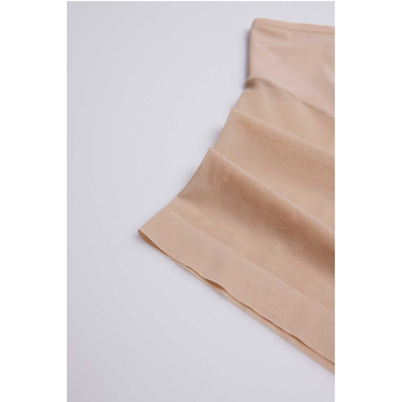 Ysabel Mora slimming panties