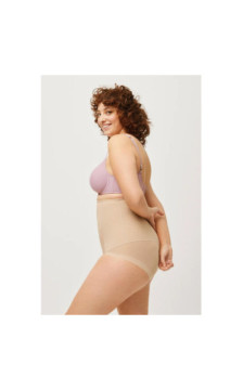 Ysabel Mora slimming panties