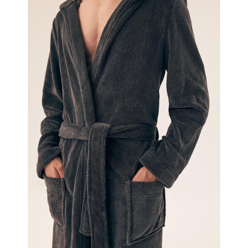 Henderson bathrobe