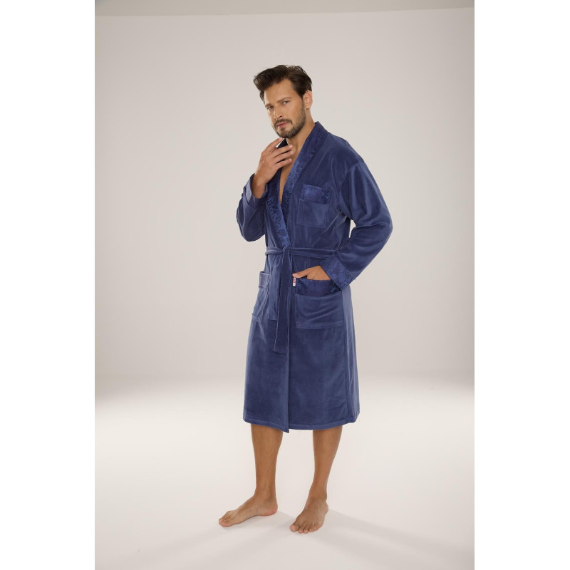 De Lafense bathrobe