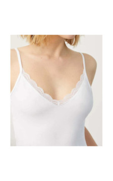 Ysabel Mora T-shirts