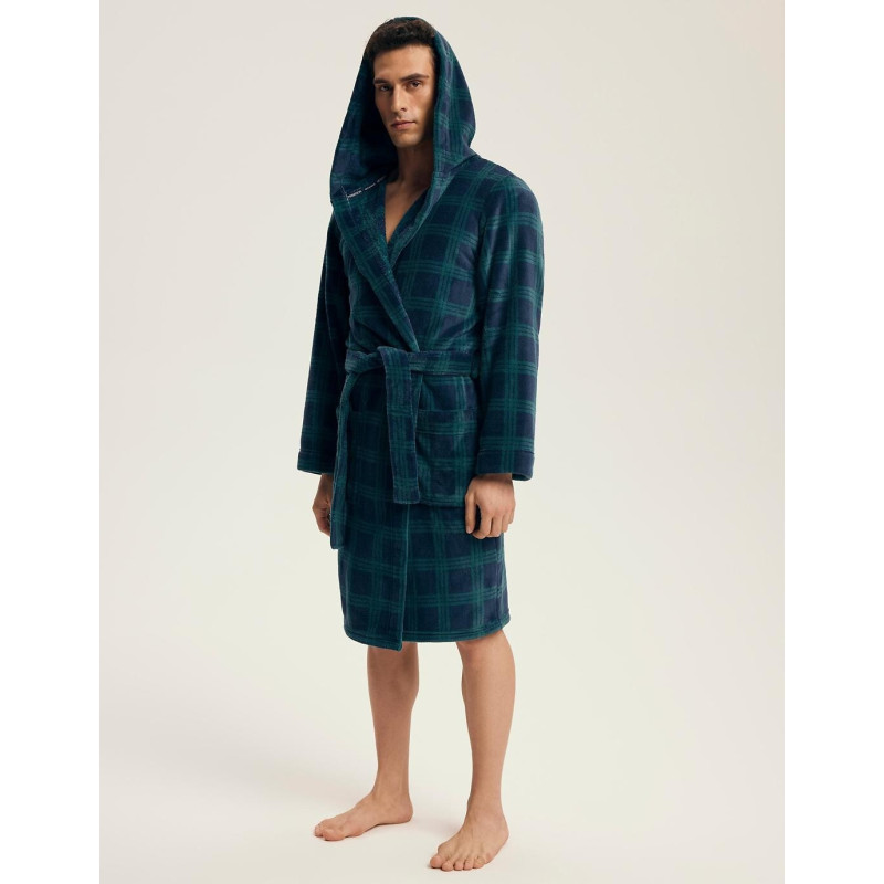 Henderson bathrobe