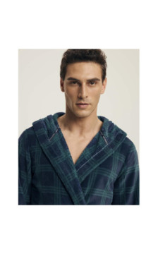 Henderson bathrobe