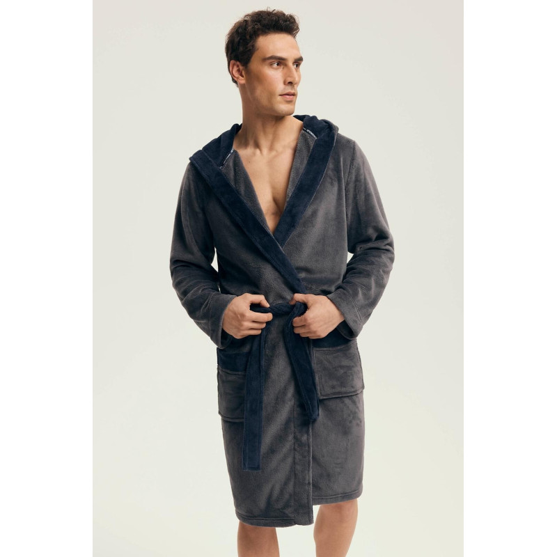Henderson bathrobe
