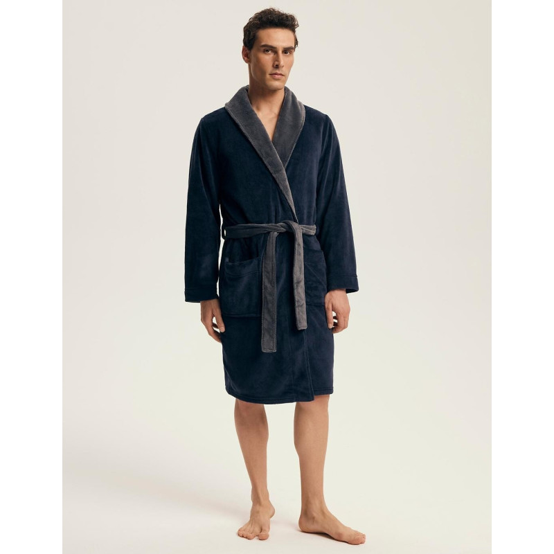 Henderson bathrobe