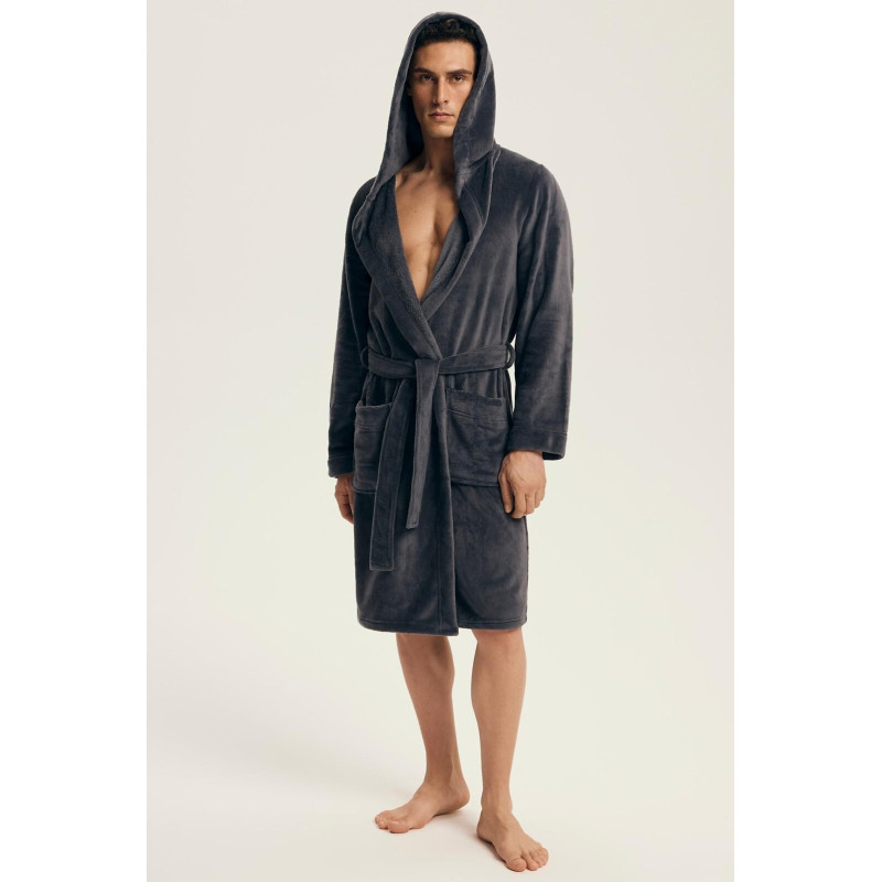 Henderson bathrobe